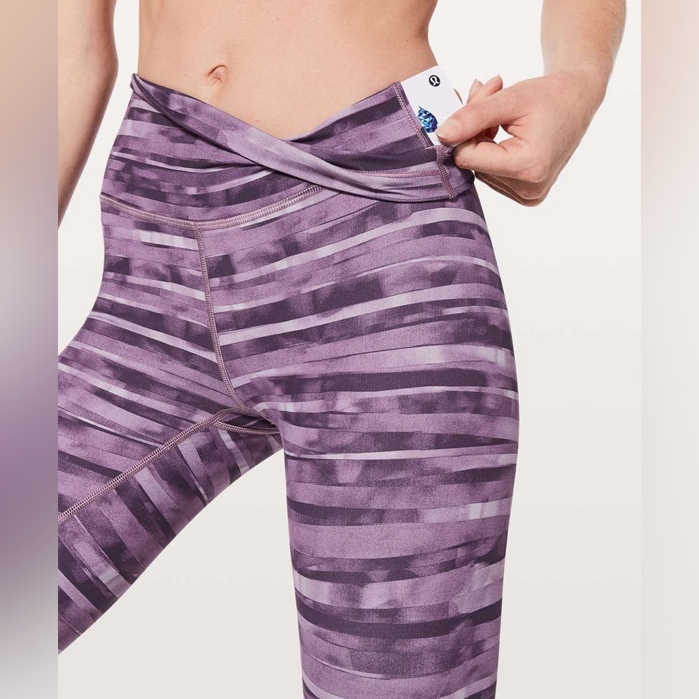 Lululemon Wunder Under Hi-Rise 7/8 Leggings Size 8 Shadowed Smoked Mullberry - Picture 2 of 8